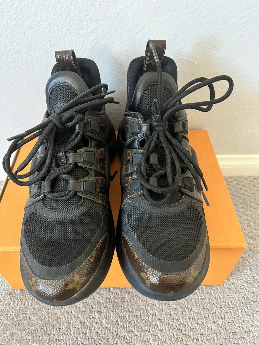 $1.2k Louis Vuitton Black Brown Monogram LV Archlight Sneaker sz