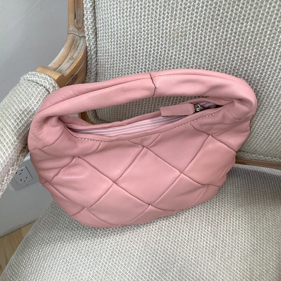 Bolsa de couro italiana FALOR Firenze 11” de largura, acolchoada macia, rosa nova sem etiquetas original. US$ 400 - Imagem 2 de 4