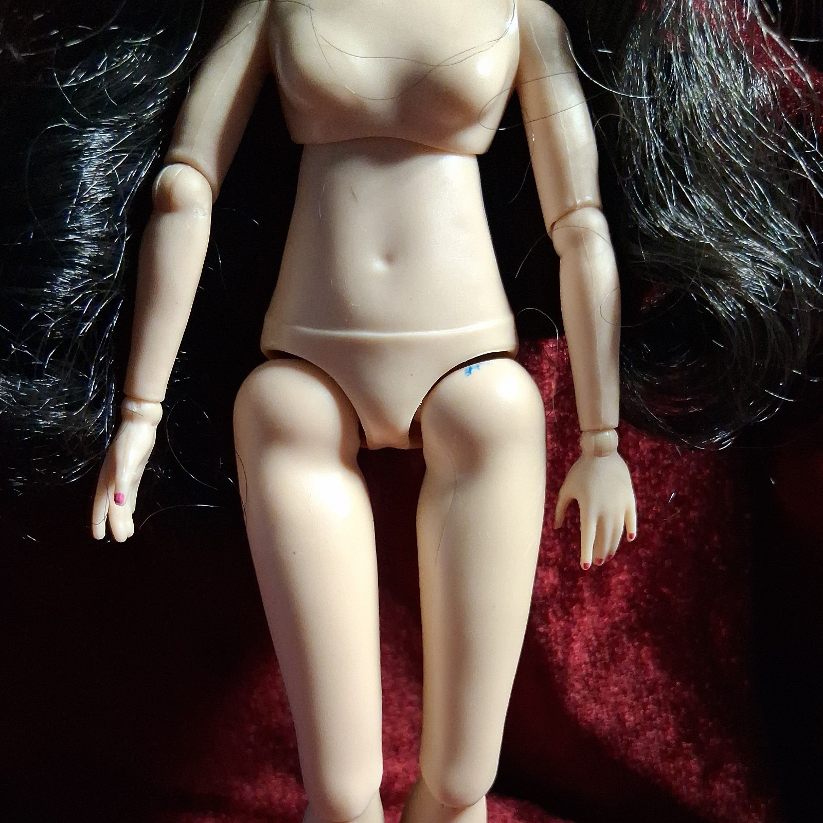 LUV Premium Fashion Doll - Brooke,  T-18 thumbnail 5