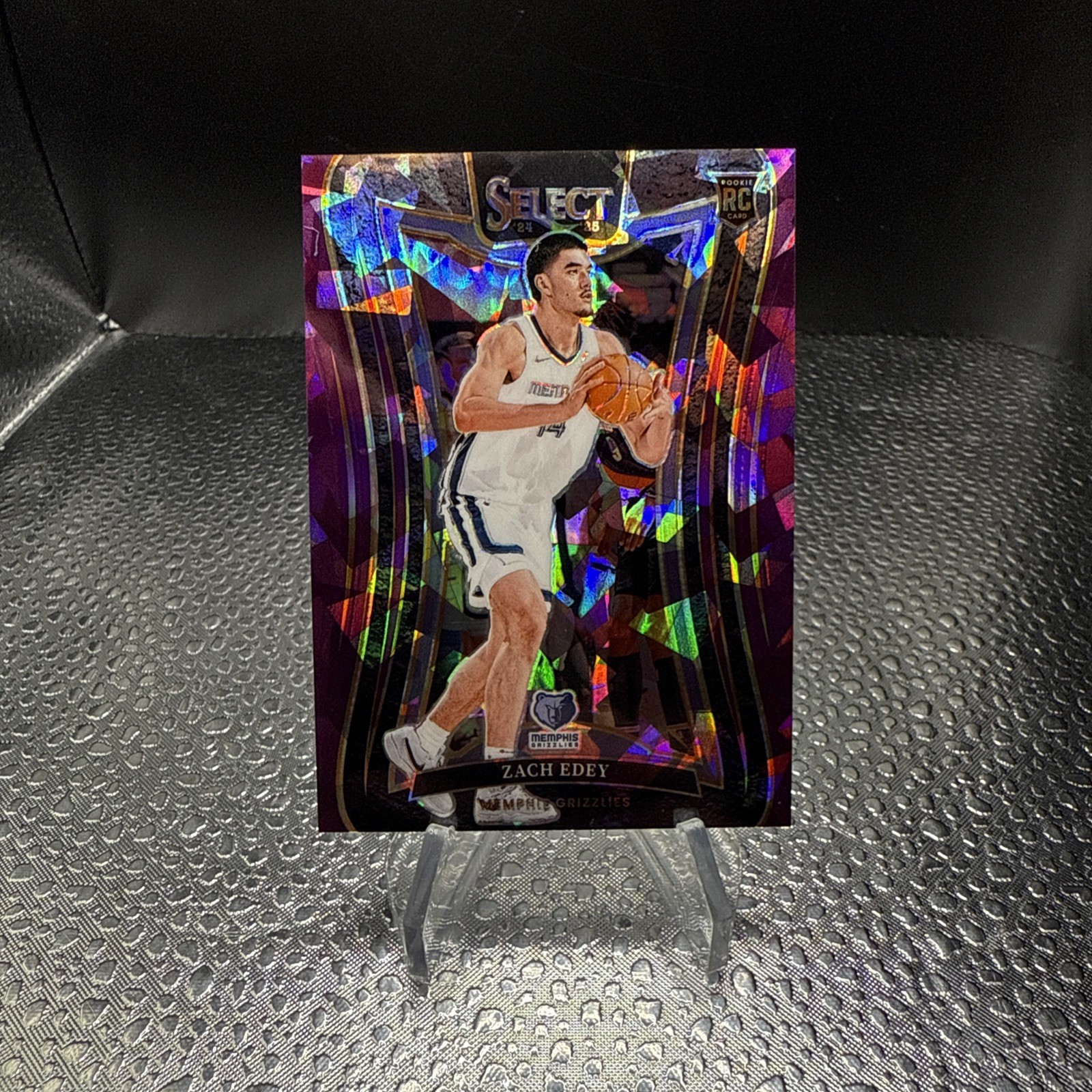 2024-25 Panini Select Zach Edey Pink Cracked Ice /99 Mezzanine Level RC #391