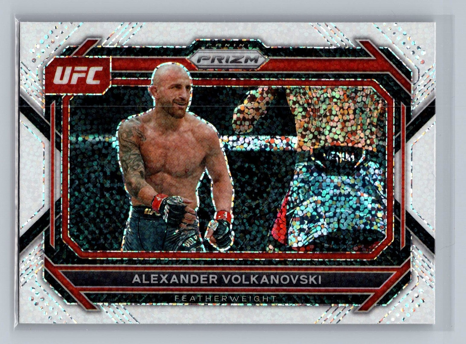 Alexander Volkanovski 2023 Panini Prizm UFC #36 White Sparkle Prizms SP