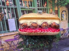 BLOWN GLASS MEATBALL SUBMARINE SUB SANDWICH CHRISTMAS ORNAMENT FOOD Foodie NWT