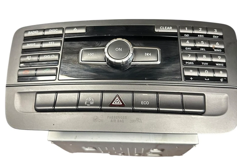 Mercedes Benz CLA250 2014 AM FM radio navegación unidad principal OEM Foto 4 de 4