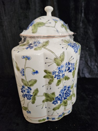 GINGER JAR LOVELY LG.FLORAL LIME GREEN VINTAGE HAND PAINTED FLORAL DES 10 X 7 - Picture 12 of 13