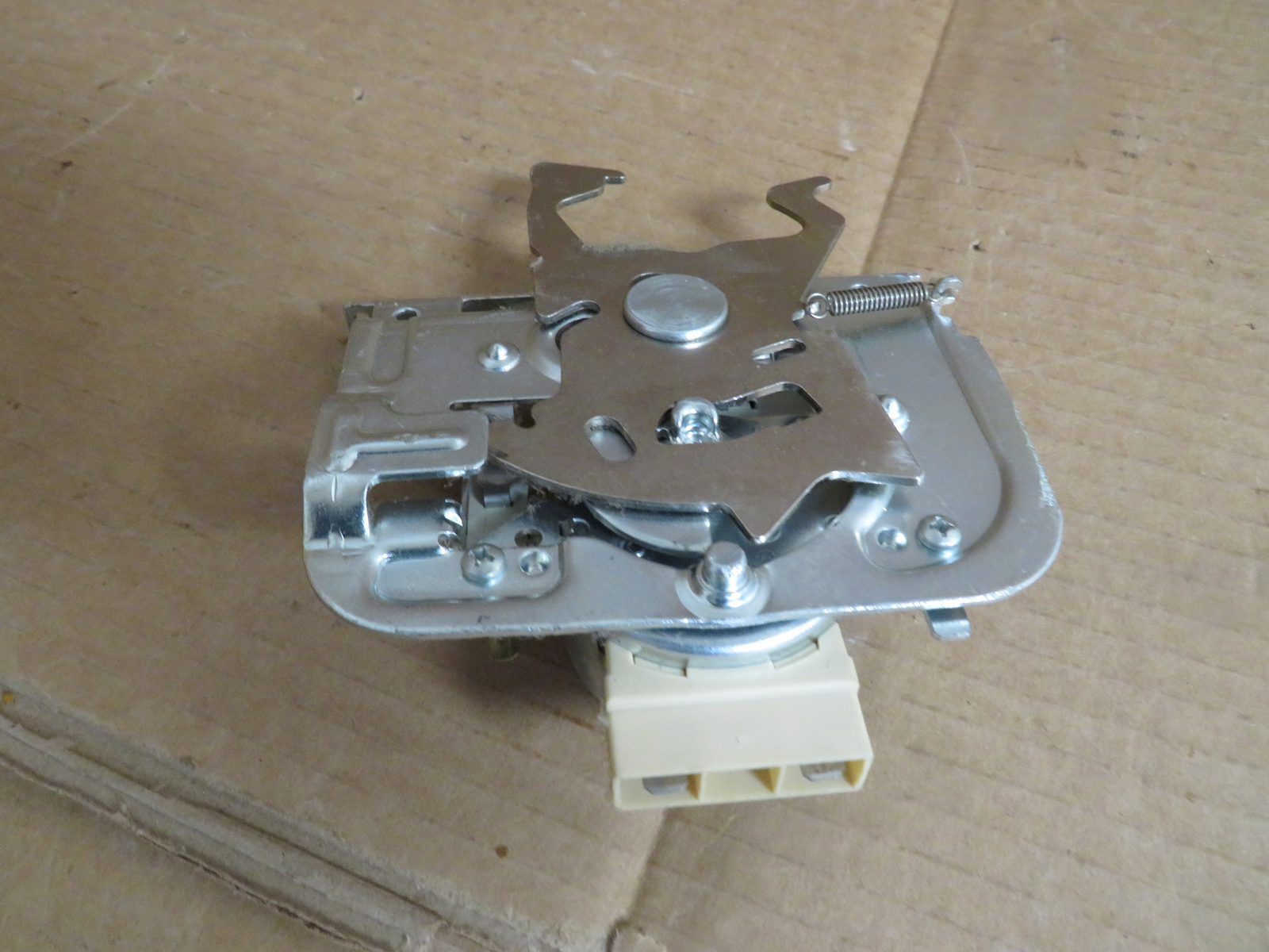 Whirlpool Microwave Oven Door Latch Assembly Part 9759525 WP9760889-image