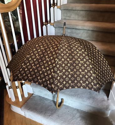 Vintage 1970s LOUIS VUITTON Wood Handle Cotton Fabric Umbrella