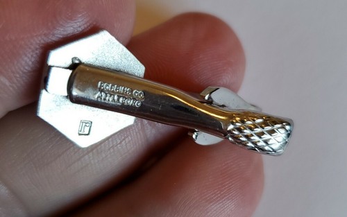 VINTAGE Robbins Co Attleboro Tie Clip Bar Silvertone 3 Leaf Geometric - Foto 2 di 5