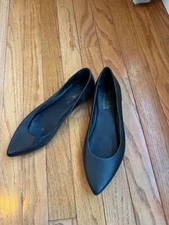 Black Italian leather pointed toe ballet flats, leather sole, by Coach and Four