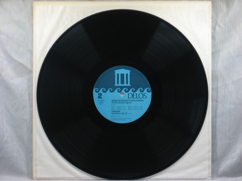 Webster Aitken Plays Schubert, Handel, Webern - Delos DEL-25407 - Picture 4 of 4