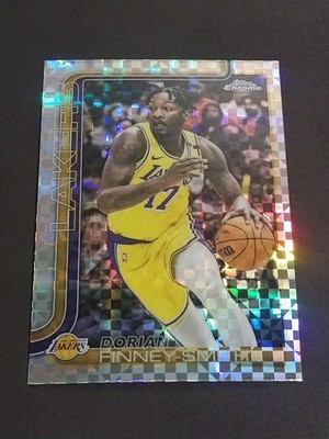 DORIAN FINNEY-SMITH 2025 Topps Chrome XFractor Refractor NBA Basketball Card 192