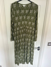 Joules XL Green & White Floral V-Neck Long Sleeve Midaxi Dress