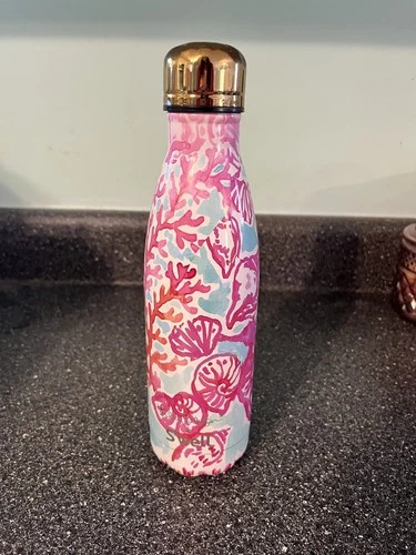 Lilly Pulitzer x Swell Metal Water Bottle Seahorse Print Blue Pink