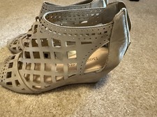 Tinted gold Sandals Casual Or Dressy