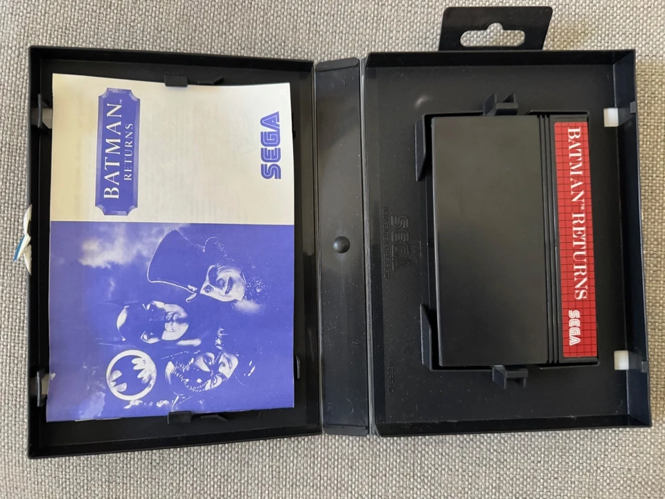 Master System BATMAN RETURNS Boxed & Complete Sega PAL REGION FREE *Works in US* - Image 3 of 3