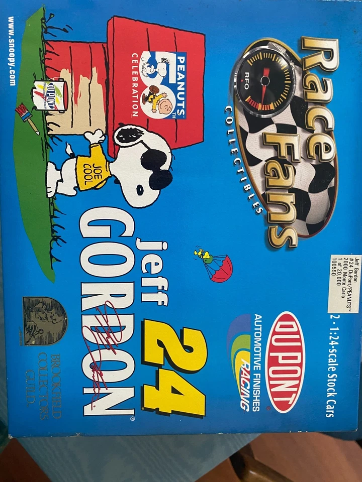 Juego de 2 autos Nascar 2000 Action Jeff Gordon #24 DuPont Peanuts Snoopy 1:24 Foto 3 de 4