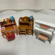 Sylvanian Families Study Desk and Piano Set