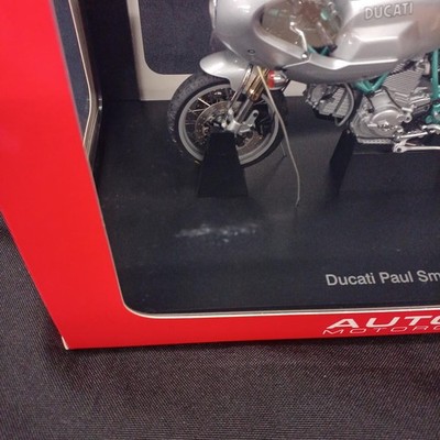 AUTOart Ducati Paul Smart 1000 Silver 1/12 Diecast Motorcycle