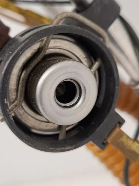 Conjunto de bomba de combustible Ford Ranger 2007-2011 cabina regular caja 6 112 Wb Foto 4 de 4