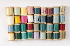 Lot of 36 Vintage Thread Wood & Plastic Spools J & P Coats, Belding +