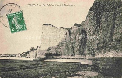 ETRETAT LE HAVRE 76 Seine-Maritime Les Falaises d'Aval a Maree basse