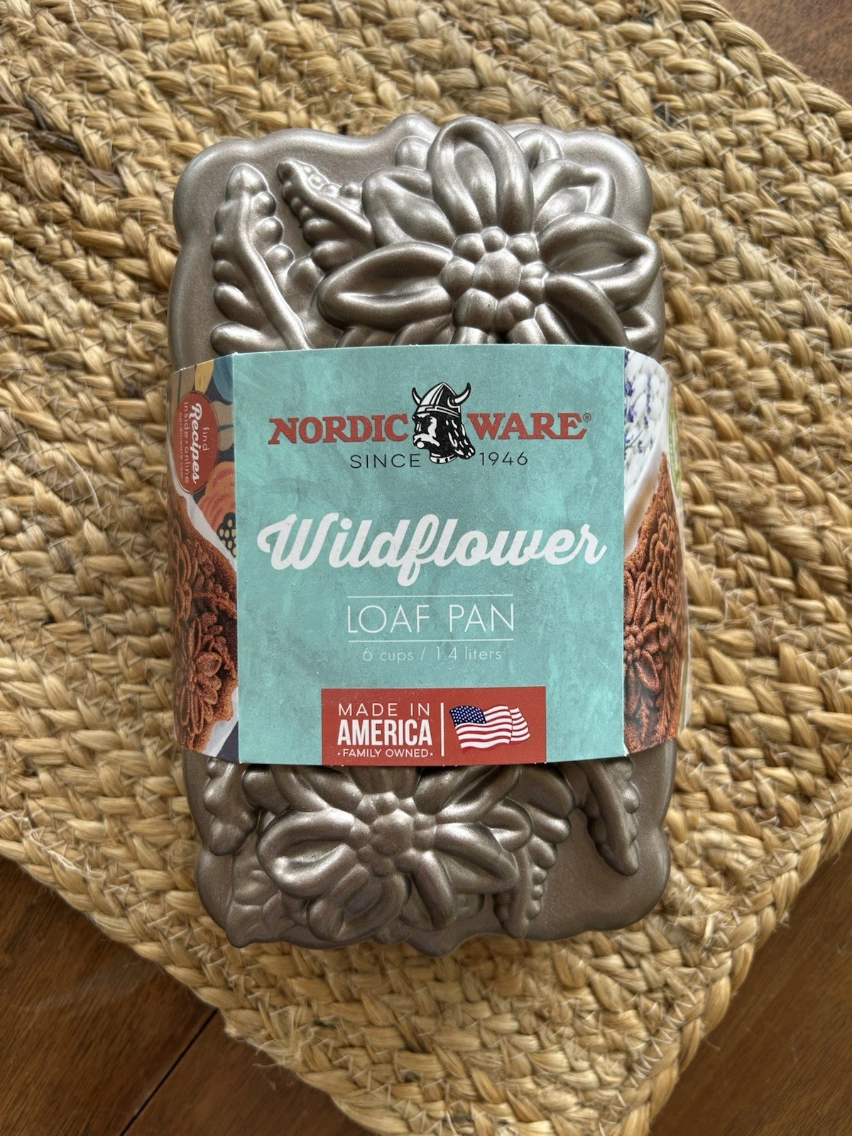 Nordic Ware Wildflower Loaf Pan
Opens in a new window or tab