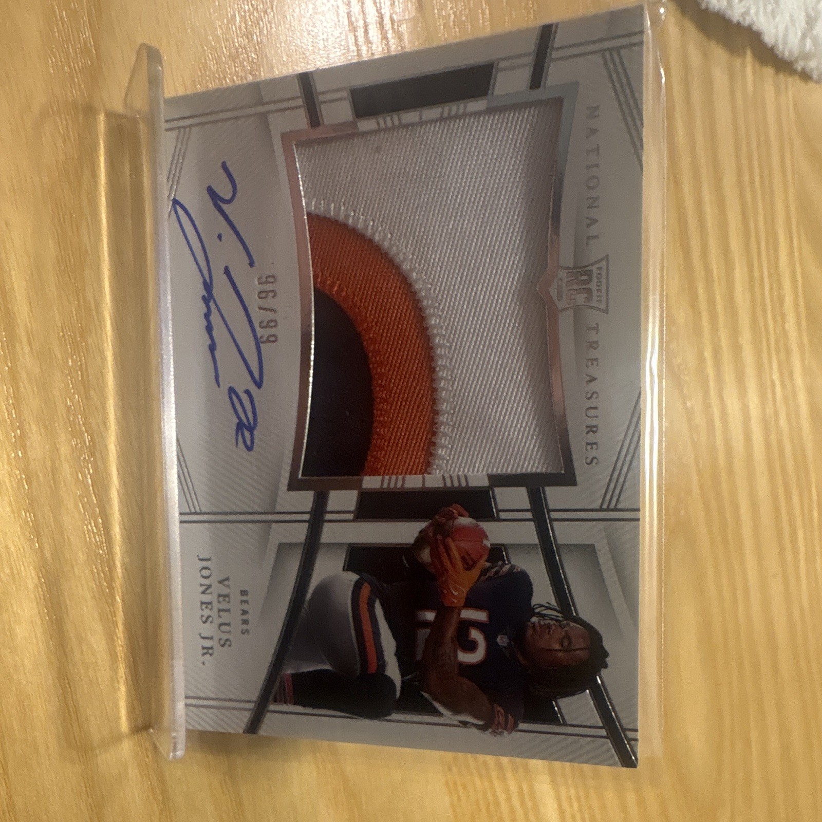 Panini 2022 National Treasures Velus Jones Jr. RC Auto Mem /99 RMS-VJO Bears view 2