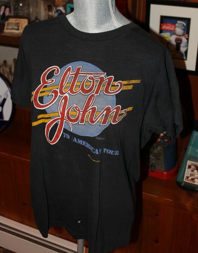 VINTAGE 1979 ELTON JOHN CONCERT T-SHIRT 