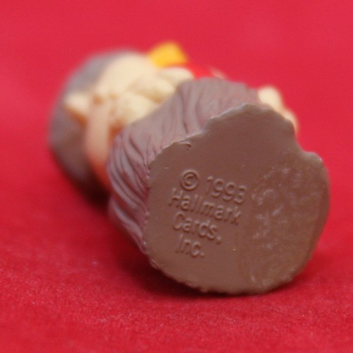 Hallmark Merry Miniature Valentine's 1984 Owl on Stump w/ Heart QSM8243 NEW - Picture 5 of 5