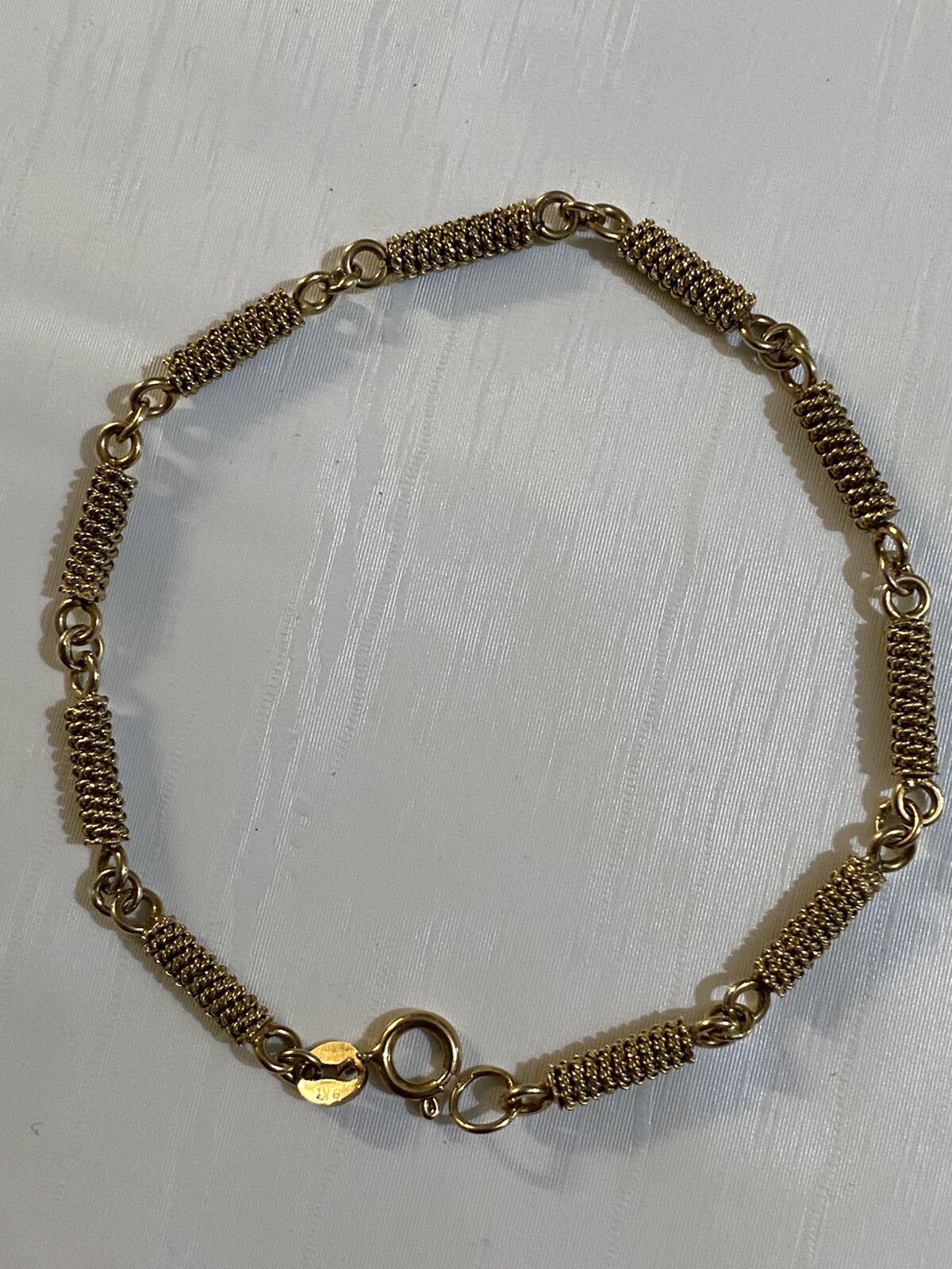 Vintage 9ct Solid Gold Unique Design Bracelet - image 7