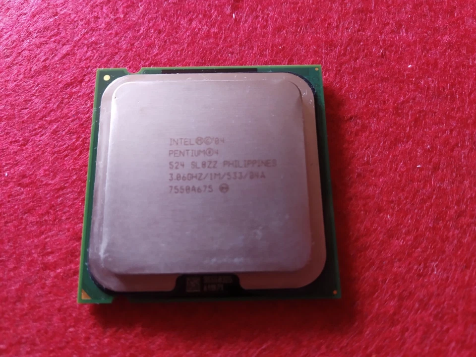 INTEL PENTIUM 4  3,06 GHz LGA 775 1MB CACHE  BUS A 533MHz 64BITS HYPERTREADING - Imagen 4 de 4