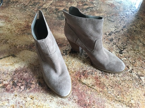 stuart weitzman satin shoes