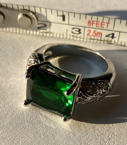 Anillo de compromiso solitario de plata de ley verde esmeralda cóctel - Imagen 4 de 10