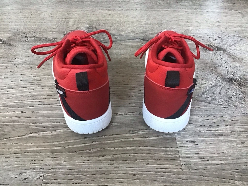 Nike Air Jordan Boys Size 1.5Y Fadeaway AO1330-600 Red Basketball Shoes Sneakers - Image 3 of 4