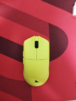 Darmoshark M3 Gaming Mouse Wireless Yellow Used Tested