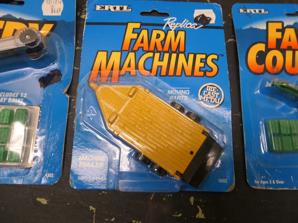 ERTL Farm Country/Machines Lot of 3 1/64 Scale - Image 4 of 4