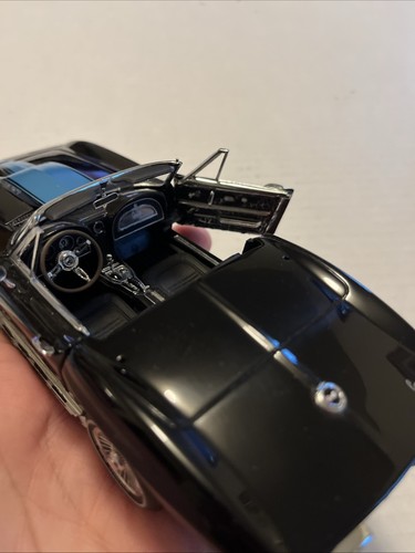1967 Corvette Sting Ray L88 427 Die Cast Model By The Franklin Mint 1:24 Scale - Picture 10 of 15