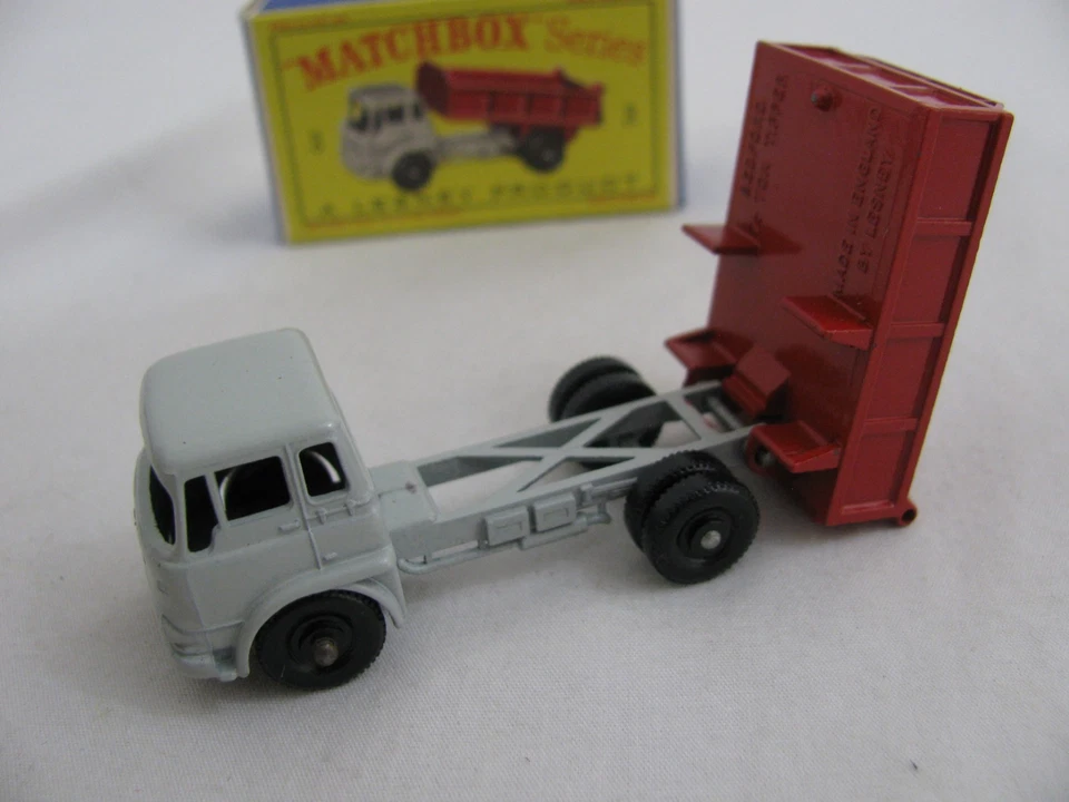 Camión de volteo vintage Lesney Matchbox Bedford volquete con caja #3 ¡Nuevo! Foto 3 de 4