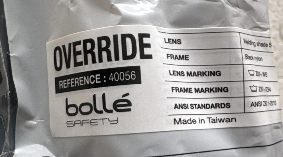Очки Bollé Safety Override OTG для сварки с УФ-обработкой устойчивые к царапинам 40056 - Изображение 4 из 4