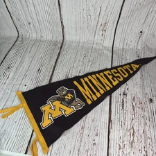 Minnesota Gophers U Of M Maroon And Gold Pennant Collegiate Pacific 29”