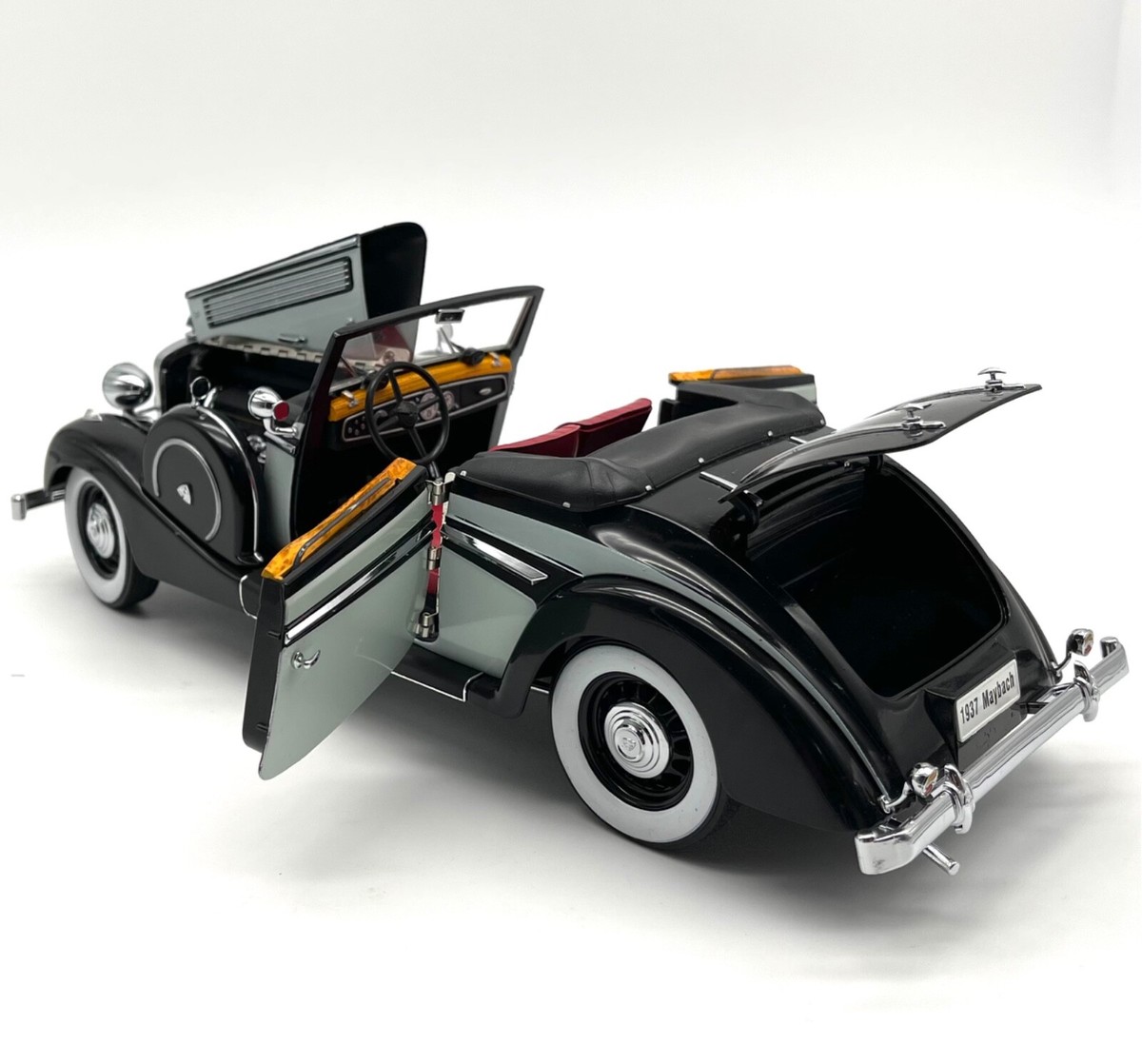 Signature Models 38205 Maybach SW 38 Vintage Convertible, Extremely Rare, 1:18, Signature Models 38205 Maybach SW 38 Vintage Convertible, Extremely Rare, 1:18,
