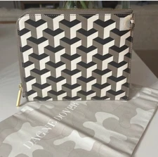 NEW DAGNE DOVER  clutch wristlet Geo Maroge RARE! Style￼ S17-504-915-100