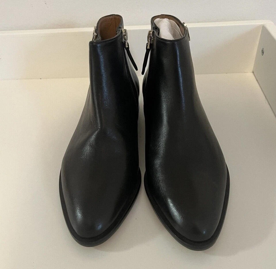 Auténticos botines negros para mujer EMPORIO ARMANI, talla 6 EE. UU. / 36 UE, nuevos Foto 4 de 4