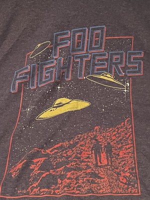 Foo Fighters UFO Flying Saucer Space Dave Grohl Rock Band Graphic Gray T- Shirt