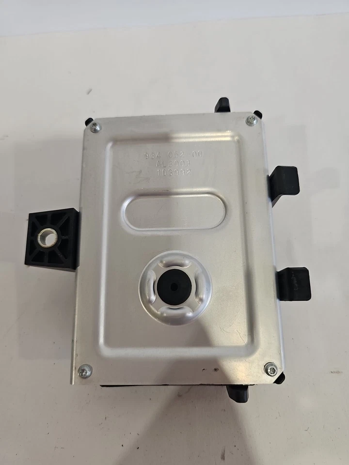 OEM GM FUEL PUMP CONTROL MODULE For 2011 Cadillac SRX 20867260 B6 Foto 3 de 4