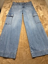 American Eagle Super Hi-Rise Baggy Wide Leg Cargo Jeans Women's 8 Light Wash