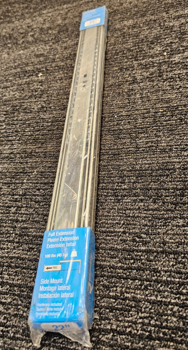 (QTY 2) Richelieu TU99072G22 22 in Undermount Soft Close Drawer Slide 550mm Zinc