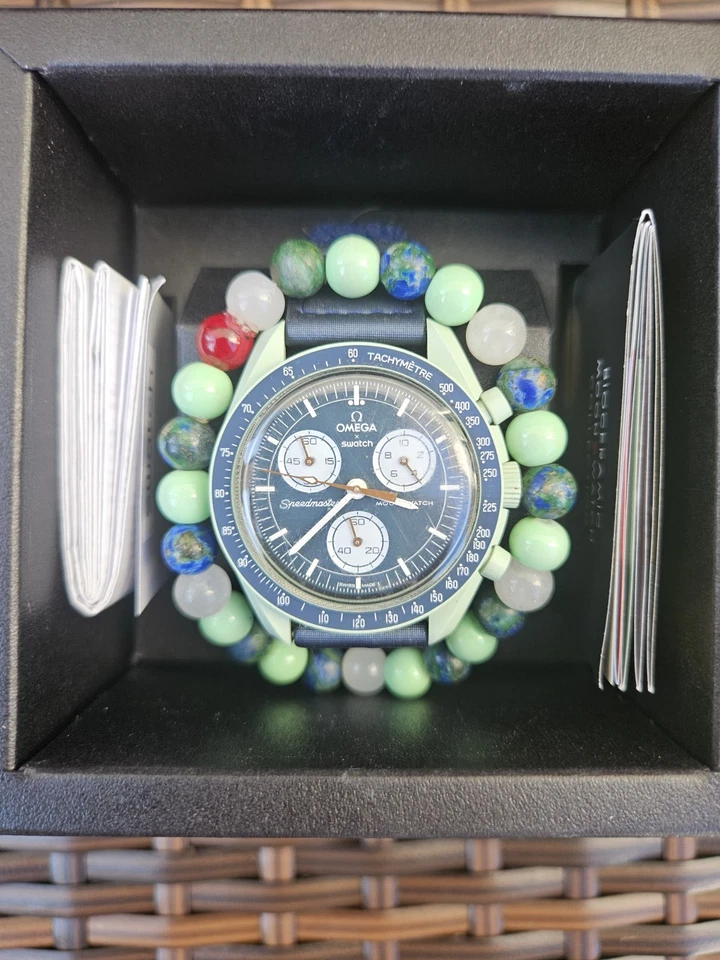 Reloj de cuarzo Omega X Swatch Mission To Earth 42 mm - SO33G100 Foto 4 de 4