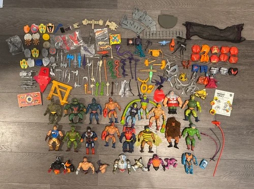 Lot of Vintage Mattel Masters Of The Universe 1980’s Action Figure & Accessories