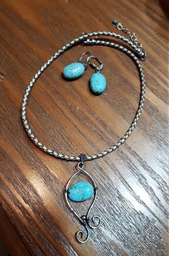 HANDMADE Set Necklace and earrings  turquoise w/leather cord  set - Picture 1 of 6