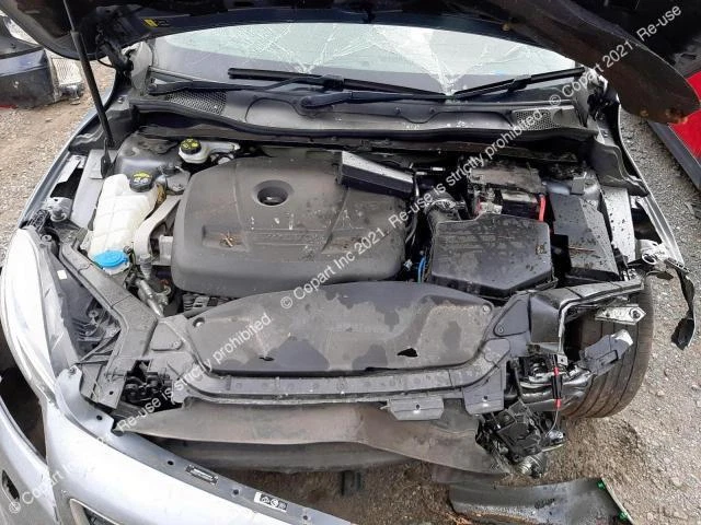 Volvo v40 sale t5 engine